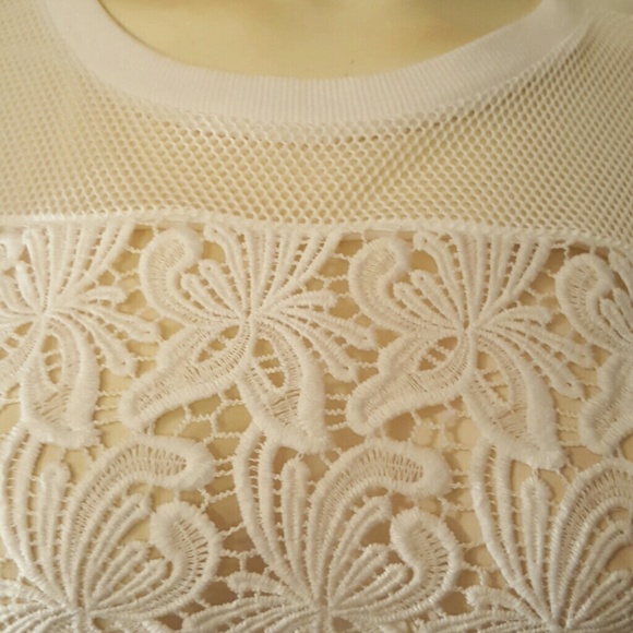 ANN TAYLOR LOFT TOP - Picture 2 of 2