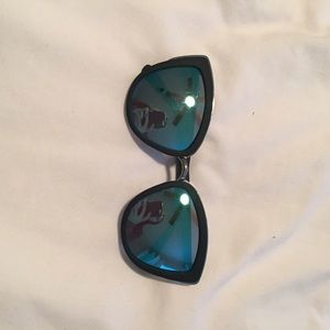 Quay sunglasses