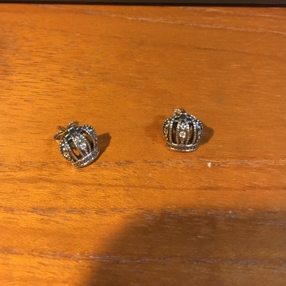 Pandora royal crown earings