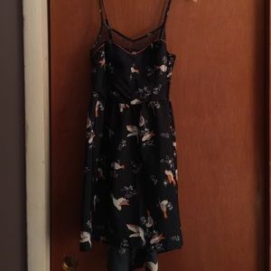 Adorable navy blue bird print dress sz M