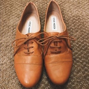 STEVE MADDEN Women's Tuddor Oxford Shoe