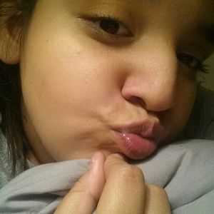 Meet your Posher, Jillian