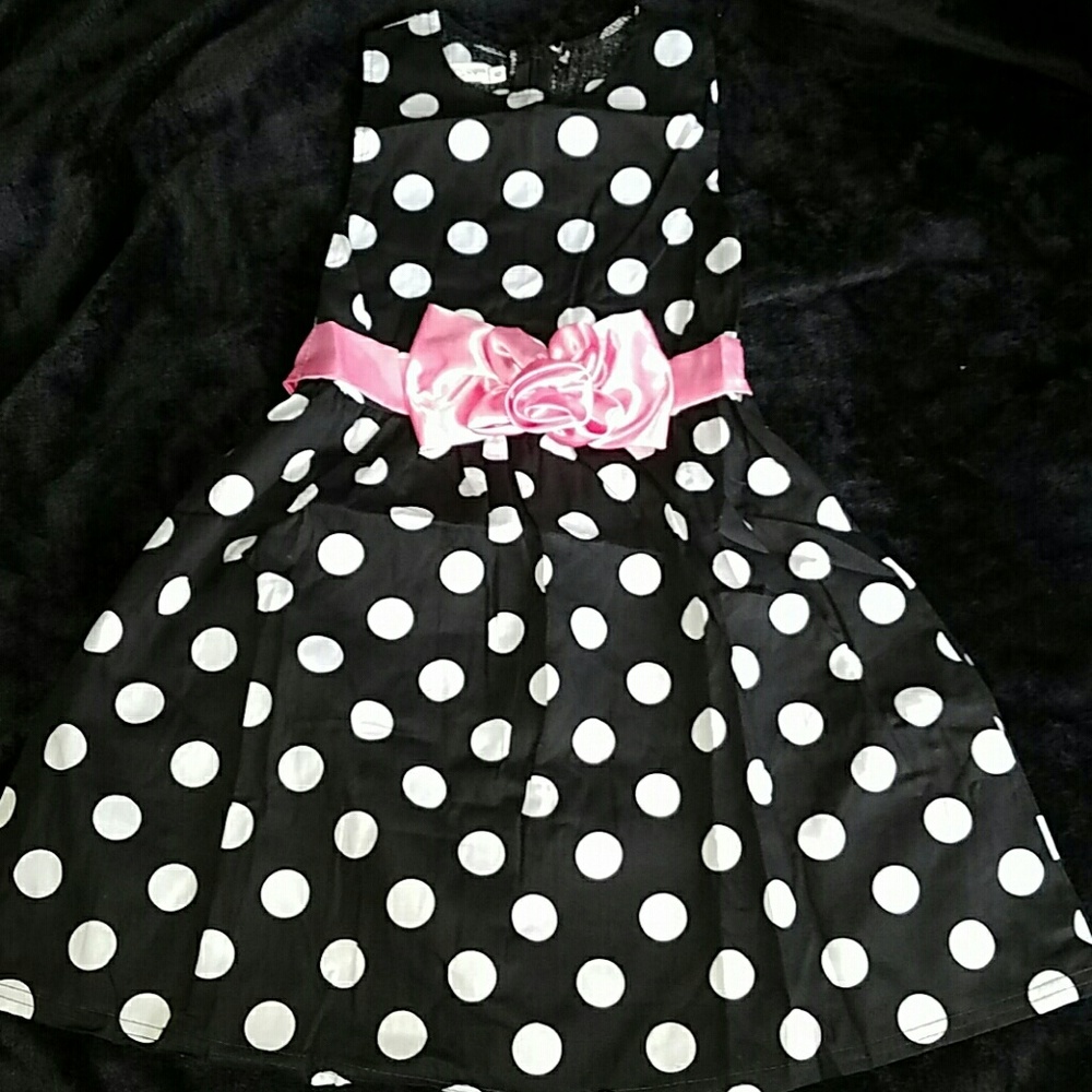 🌹Beautiful Girls Polka Dot Dress! - Picture 4 of 4