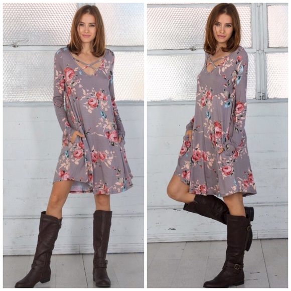 Floral Criss Cross Dress - Picture 2 of 4