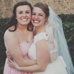 Meet your Posher, Moira