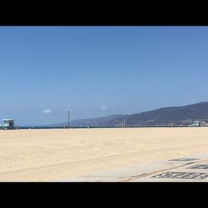 Meet your Posher, Hilary