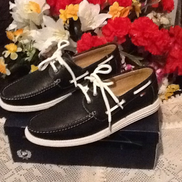 PHAT FARM CLASSIC Men Shoe BRAND NEW THE COLOR IS BLACK /WHITE - Picture 4 of 4