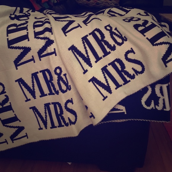 Cynthia Rowley "Mr. & Mrs." blanket