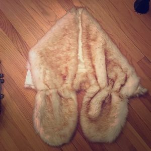 Faux fur shall wrap