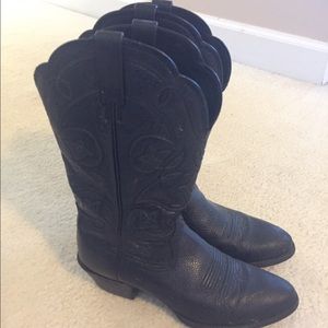 Ariat cowboy boots