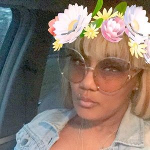 Meet your Posher, Nedra