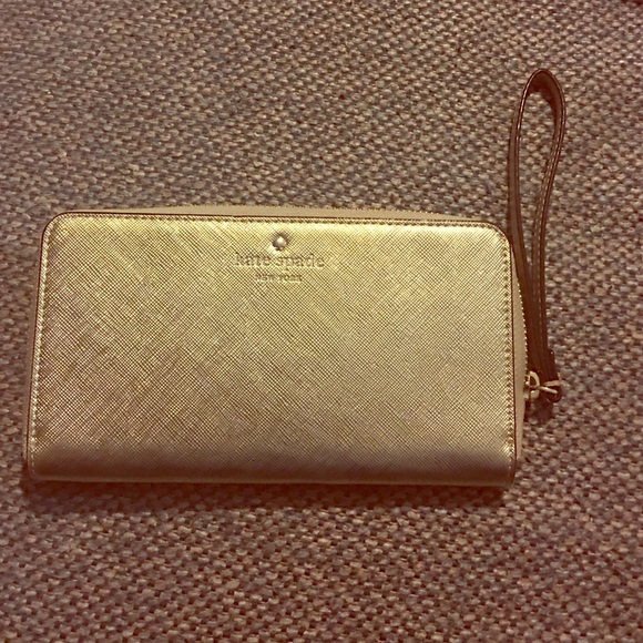 kate spade Handbags - Kate Spade gold wristlet