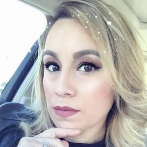 Meet your Posher, Martha angelica