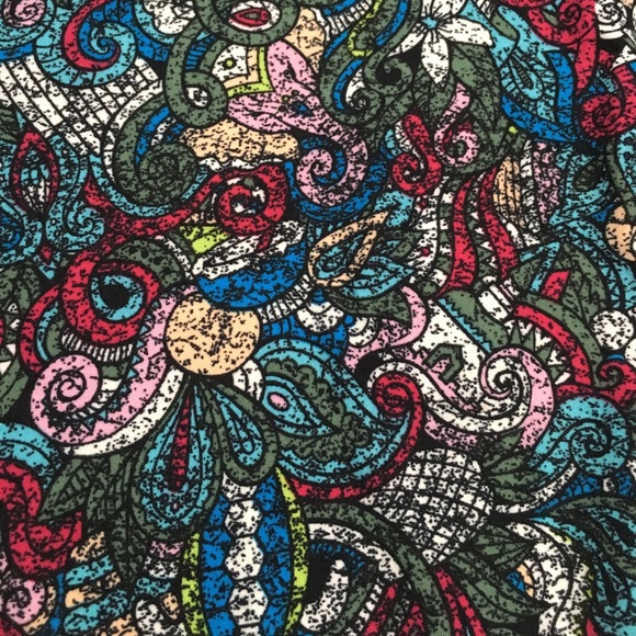 LuLaRoe Pants - NEW OS hidden elephant and castle lularoe leggings