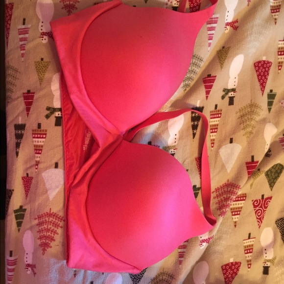 Victoria secret lightly lined 38d