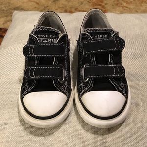 Kids converse chuck Taylor's