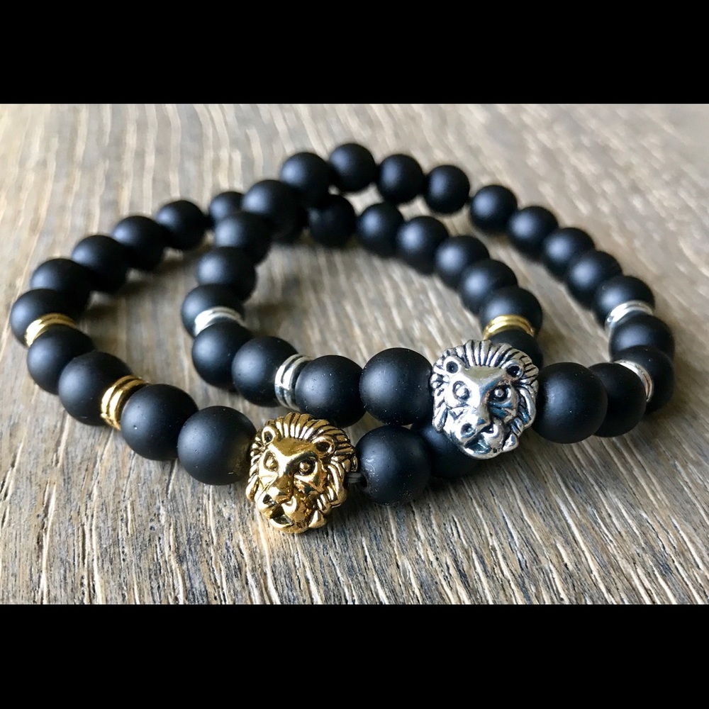 Unisex Gold or silver matte black lion bracelet