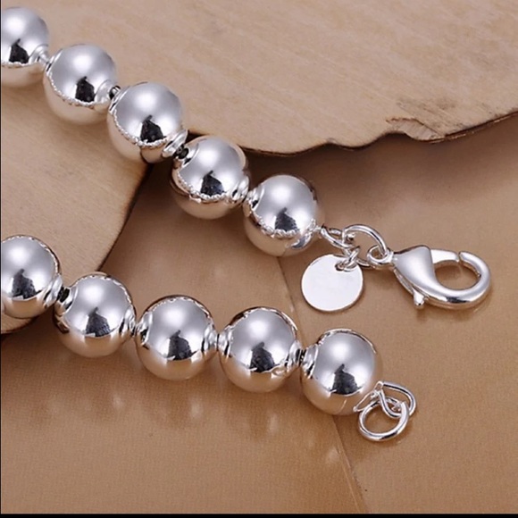 Flash Sale 🎉Silver Ball Bracelet - Picture 4 of 4