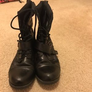 Rocket Dog Combat Boots