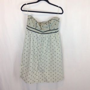 Super cute patterned urban outfitters dress
