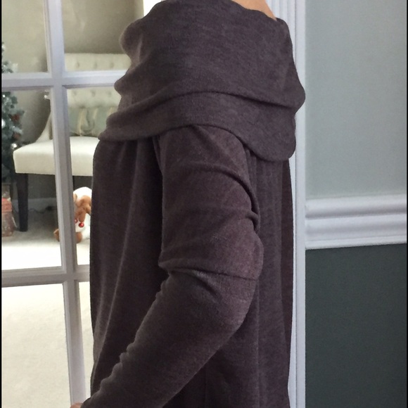 SALE🌹 1 LARGE LEFT Date night  Top🌹 - Picture 3 of 7