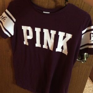 BRAND NEW WITHOUT TAGS burgundy vs pink tee