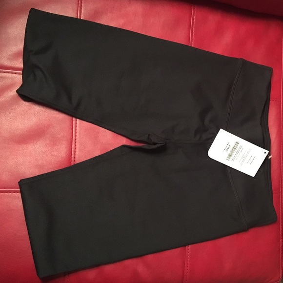 Fabletics Workout Pants - Picture 3 of 3