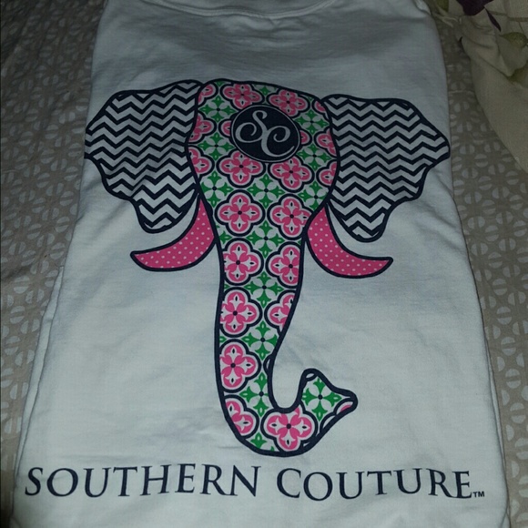 Southern Couture tshirt... FINAL SALE PRICE 🤗