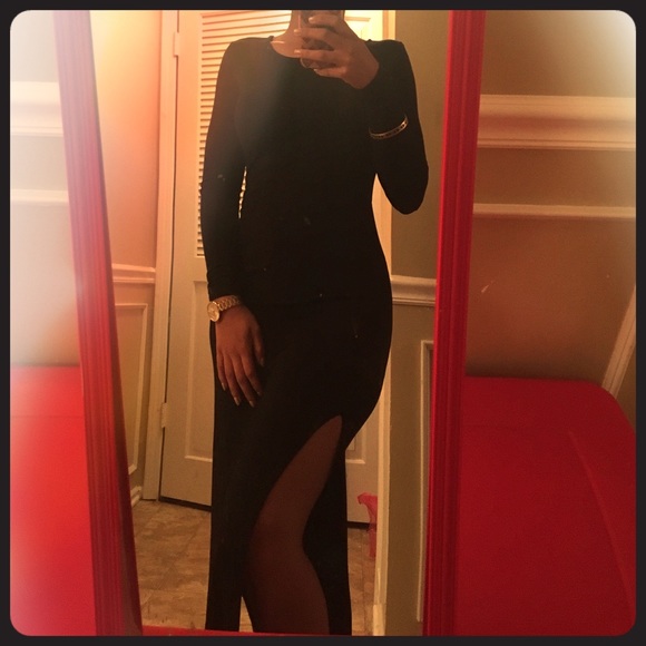 Long sleeve black body on dress F21