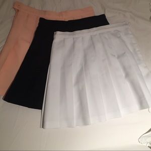 American Apparel tennis skirt(only white n peach)