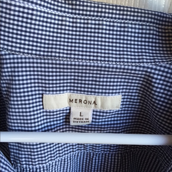 Button down Mens shirt - Picture 3 of 3