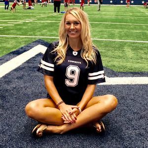 Meet your Posher, Kari