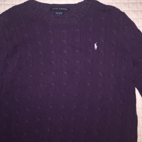 sweater - Picture 1 of 4