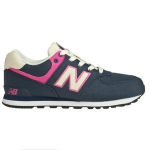New Balance Kids Rugby 574 . Size 4.5.
