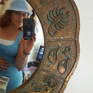 Meet your Posher, Sondra