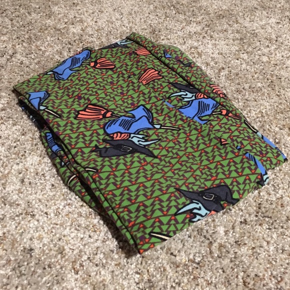 Lularoe OS Halloween Holiday Leggings Witches