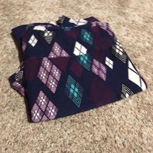 🦄Unicorn🦄 Lularoe TC Argyle Leggings