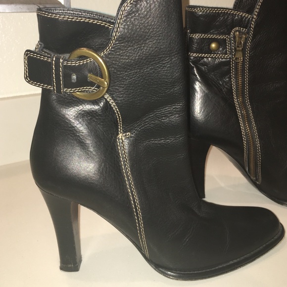 Coach Nancie booties in chocolate brown