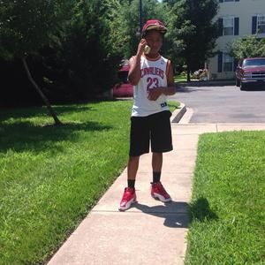 Meet your Posher, Laron