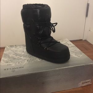 Monclear moon boots
