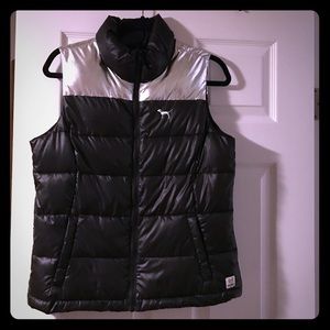VICTORIA'S Secret puffer vest. NWOT