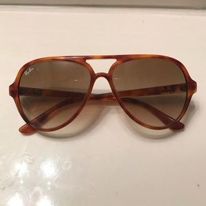 Cats 5000 Tortoise Shell Ray-Bans