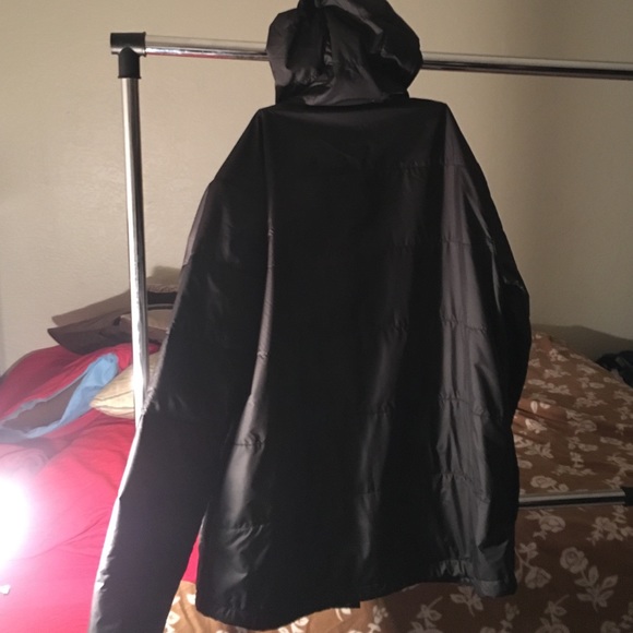 Men's The North Face jacket, with hood.