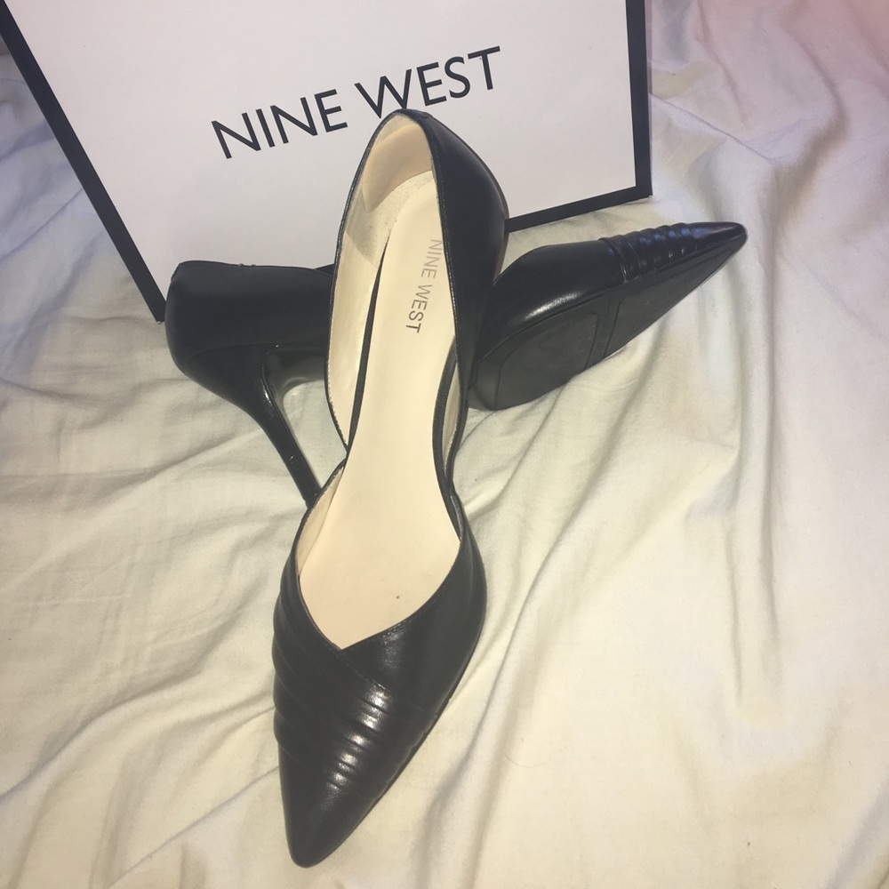 NINE WEST