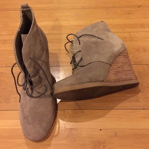 Steve Madden wedge booties
