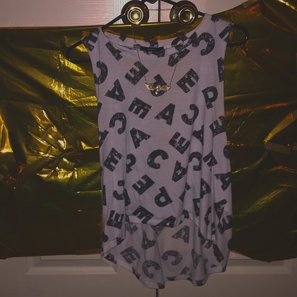 Peace shirt with black out