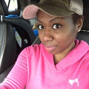 Meet your Posher, Lynnesha