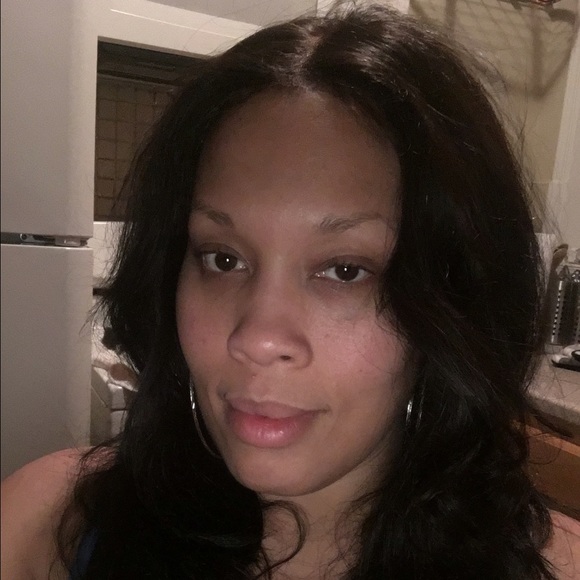 Meet your Posher, Daphne - Picture 1 of 1