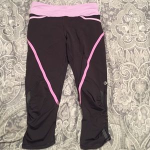 Lululemon Capri yoga pants