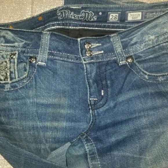 Miss Me Jeans - Picture 2 of 3
